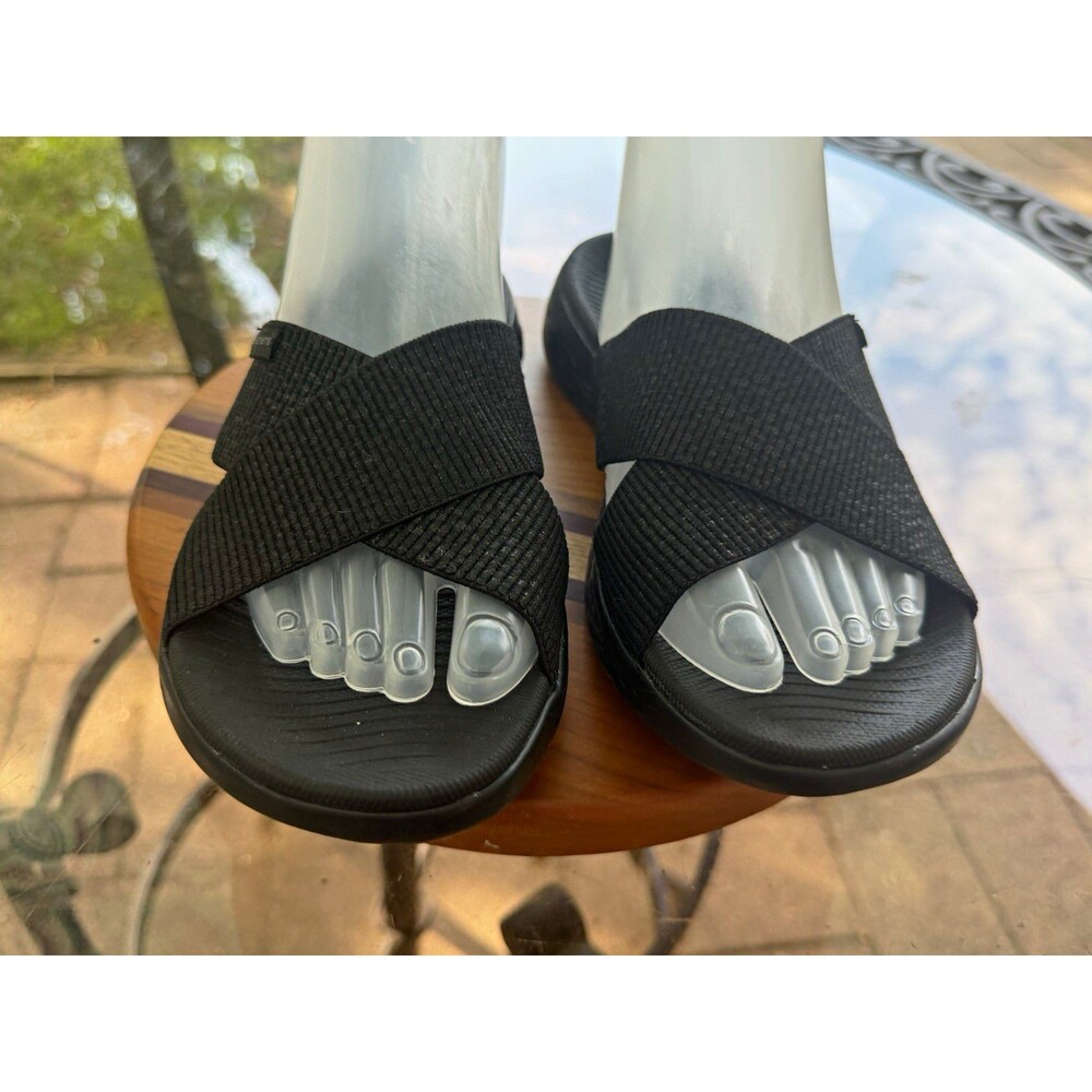 SKECHERS Womens Black Cushioned Slip On Slide Sandals Logo Accent US 7 EU 37